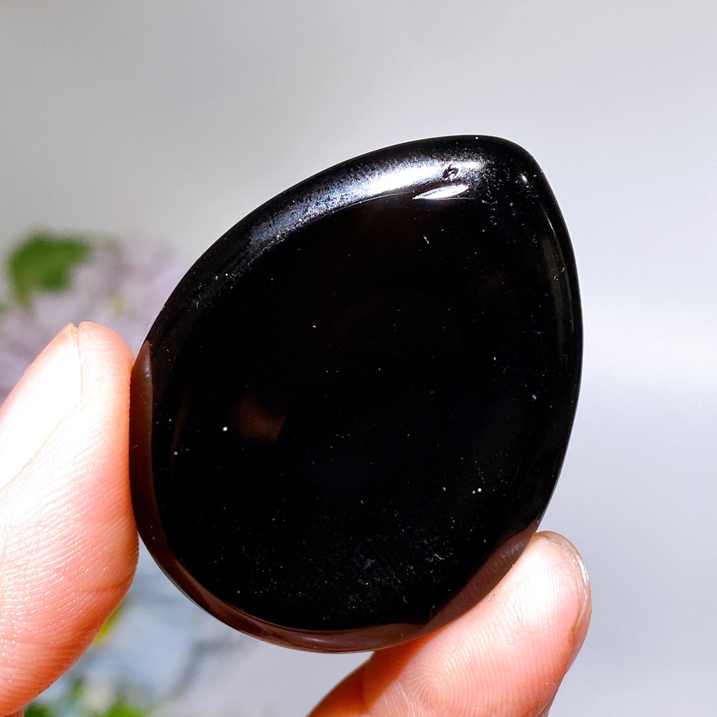 1.8" Crystal Water-drop Shape Worry Stone Crystal Healing Bulk Wholesale