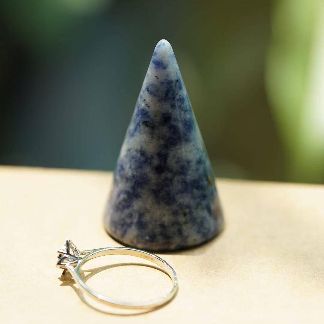 4cm Crystal Ring Holder Crystal Healing Bulk Wholesale