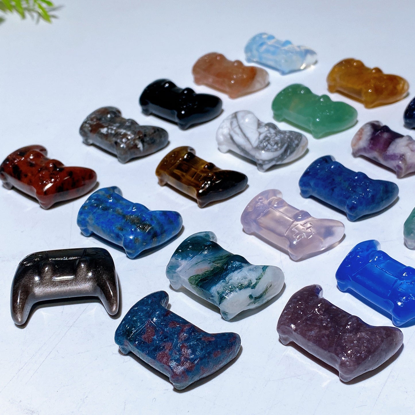 1.1” Crystal Game Controller Carving Crystal Healing Bulk Wholesale