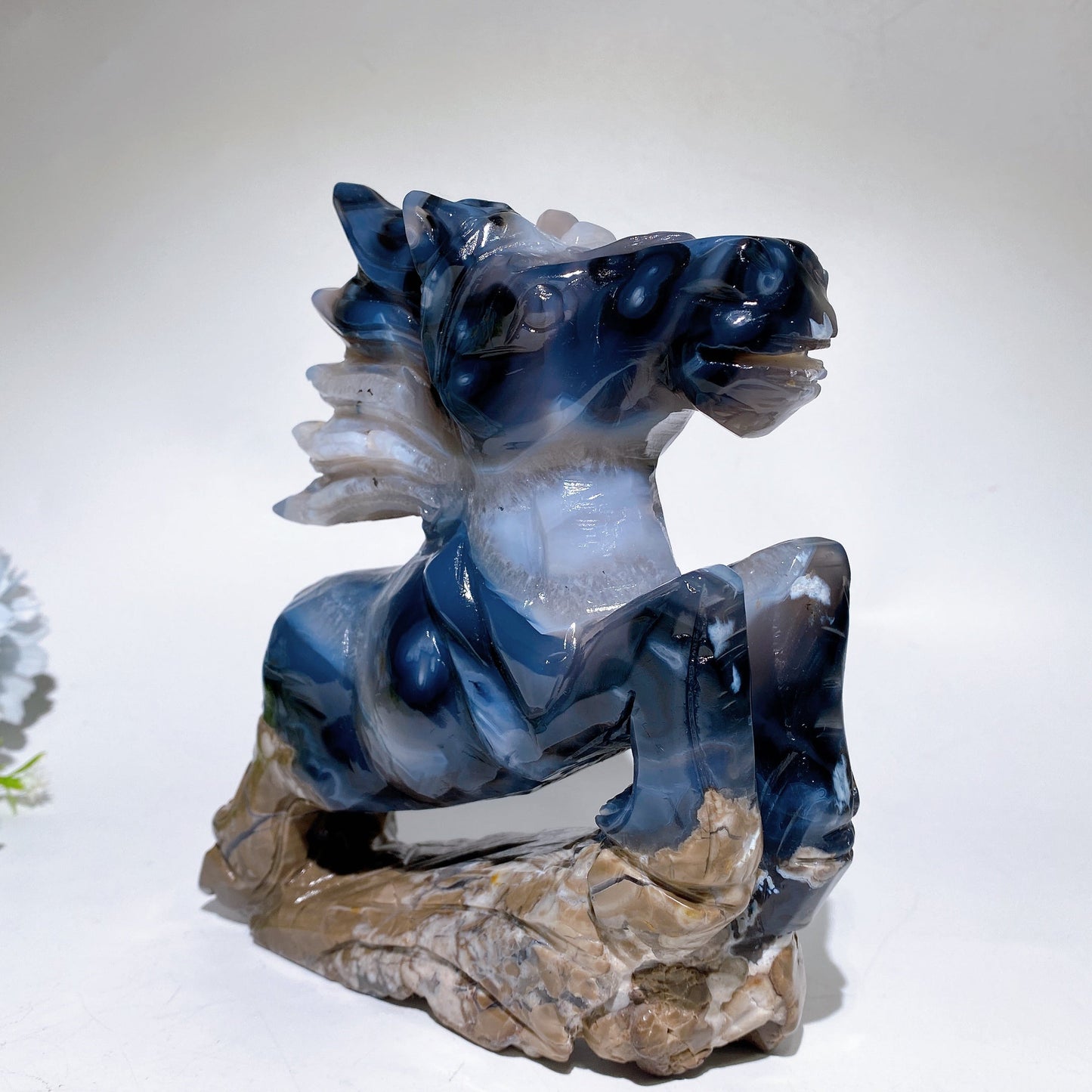 18cm Unique UV Reactive Volcanic Agate Horse Carving Crystal Healing Bulk Wholesale