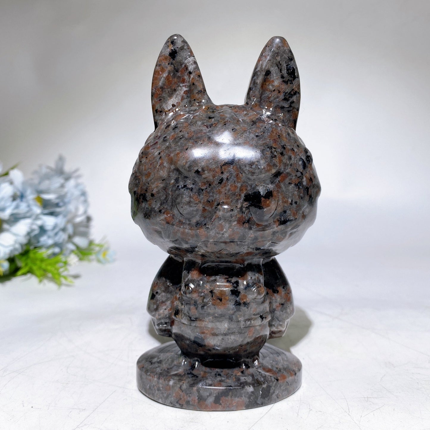 15cm UV Reactive Yooperlite Labubu Carving Crystal Healing Bulk Wholesale