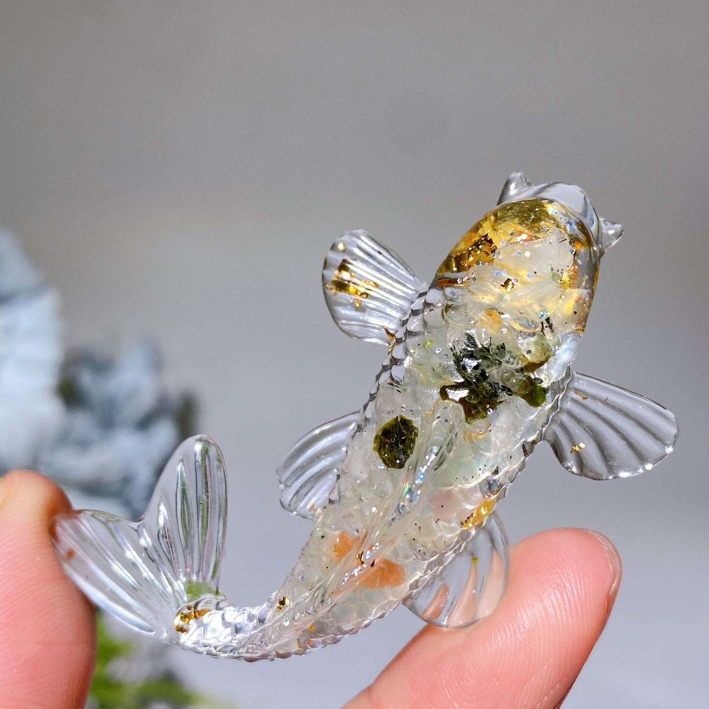 Resin Fish Infused Crystal Chips Carving Crystal Healing Bulk Wholesale