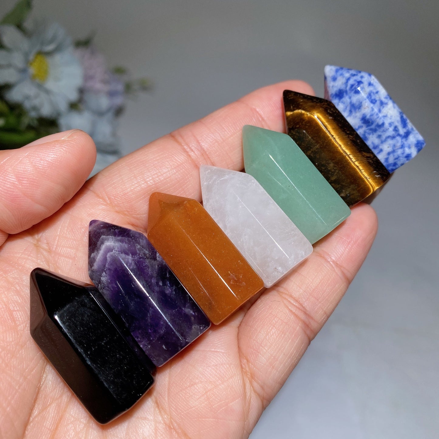 Crystal Points with Obsidian Round Plate Carving Crystal Healing Bulk Wholesale