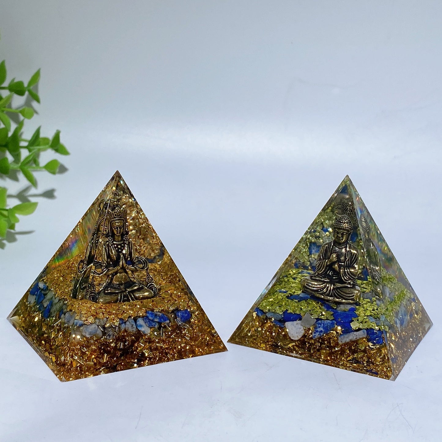 Crystal Chips Resin Orgone Pyramid Crystal Healing Bulk Wholesale