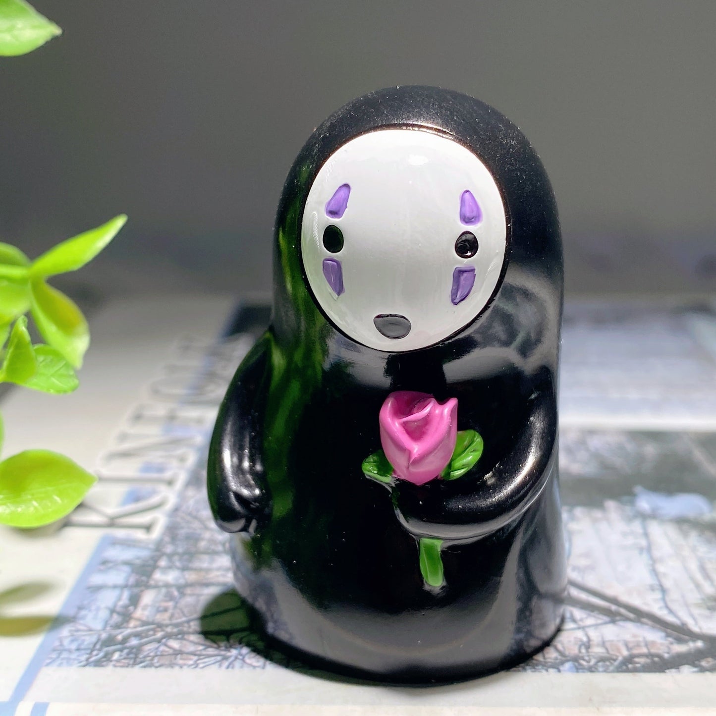 2.0"-2.5" Resin No Face Cartoon Charator Bulk Wholesale