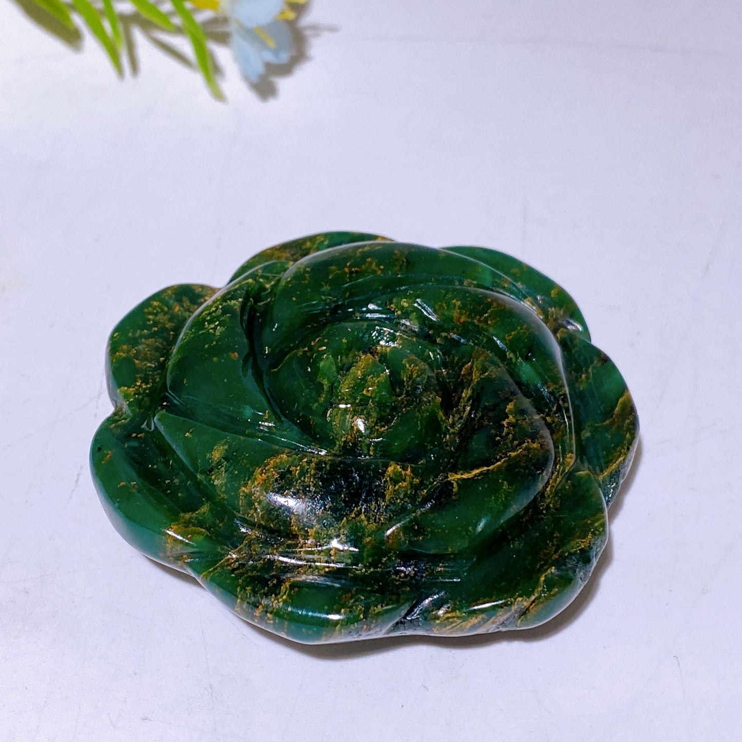 1.9"-3.7" Emerald Carving Crystal Healing Bulk Wholesale