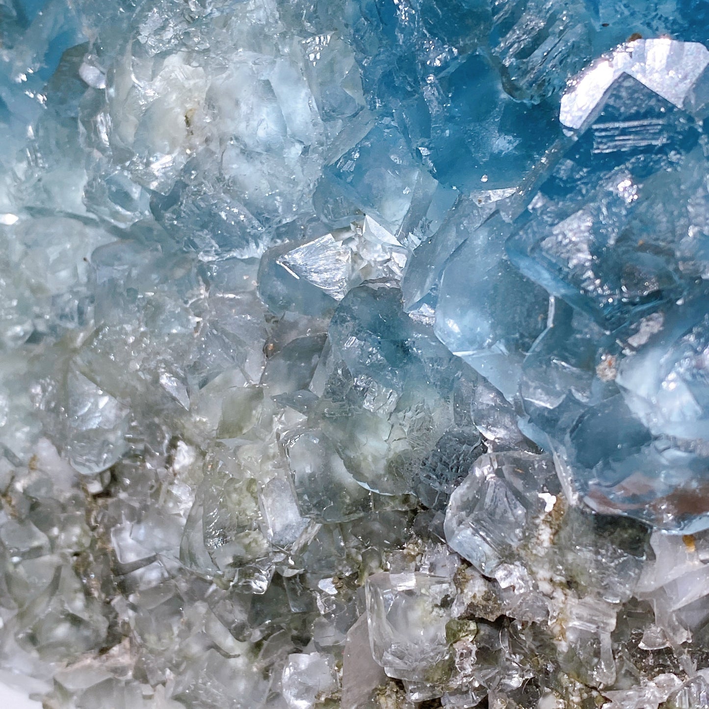 Large Unique Blue Fluorite Specimen Crystal Healing Bulk Wholesale