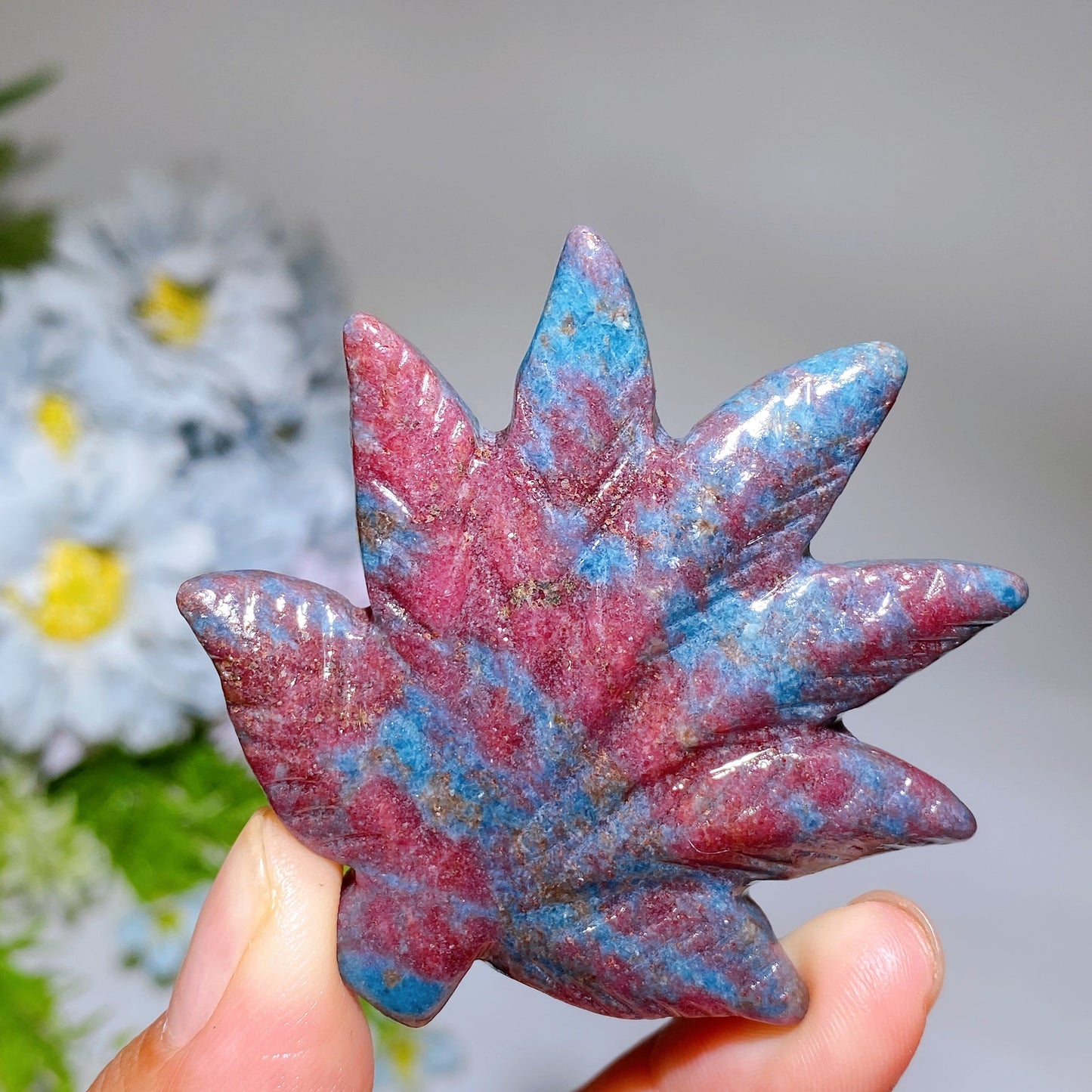 1.8"-2.0" Crystal Maple Leaf Carving Crystal Healing Bulk Wholesale