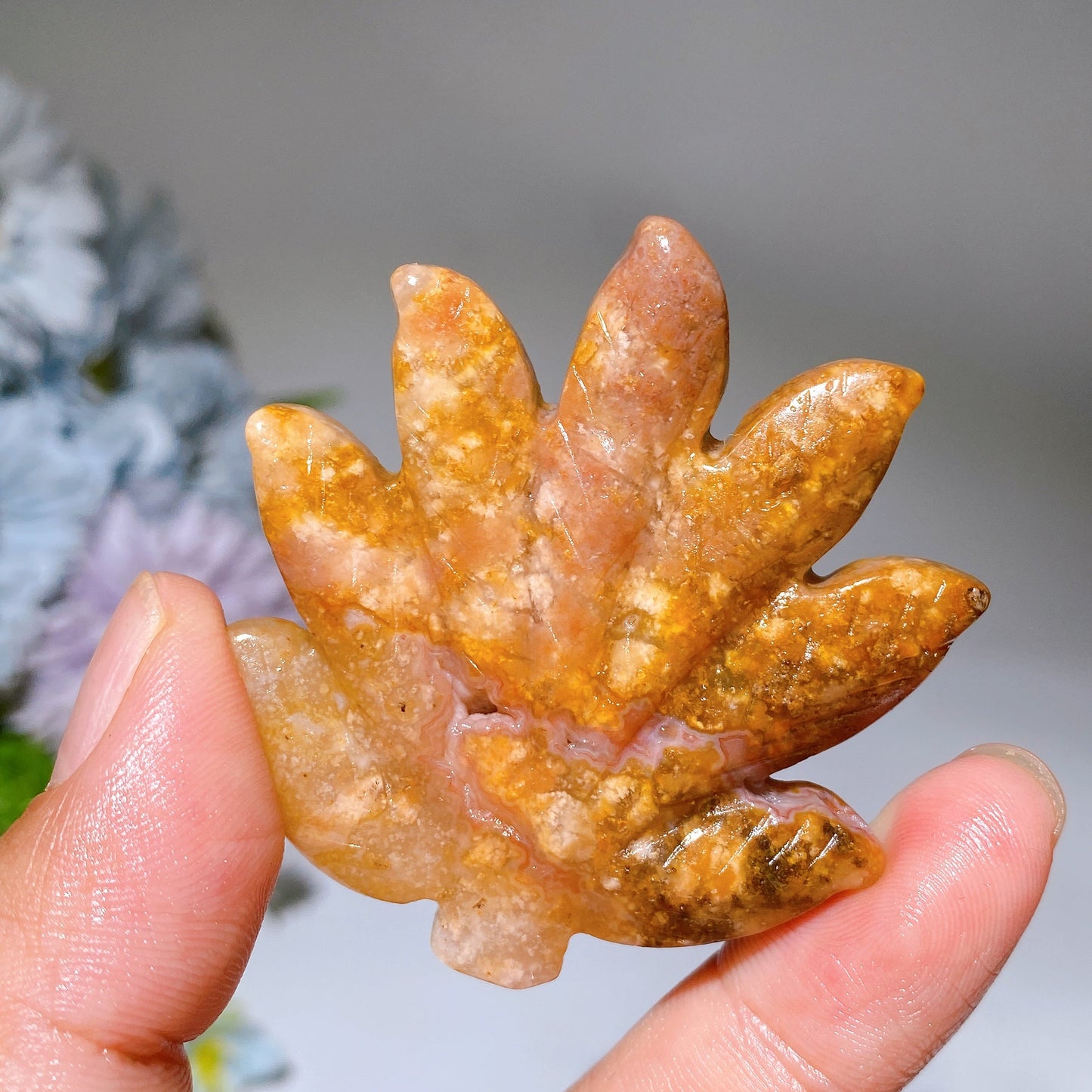 1.8"-2.0" Crystal Maple Leaf Carving Crystal Healing Bulk Wholesale