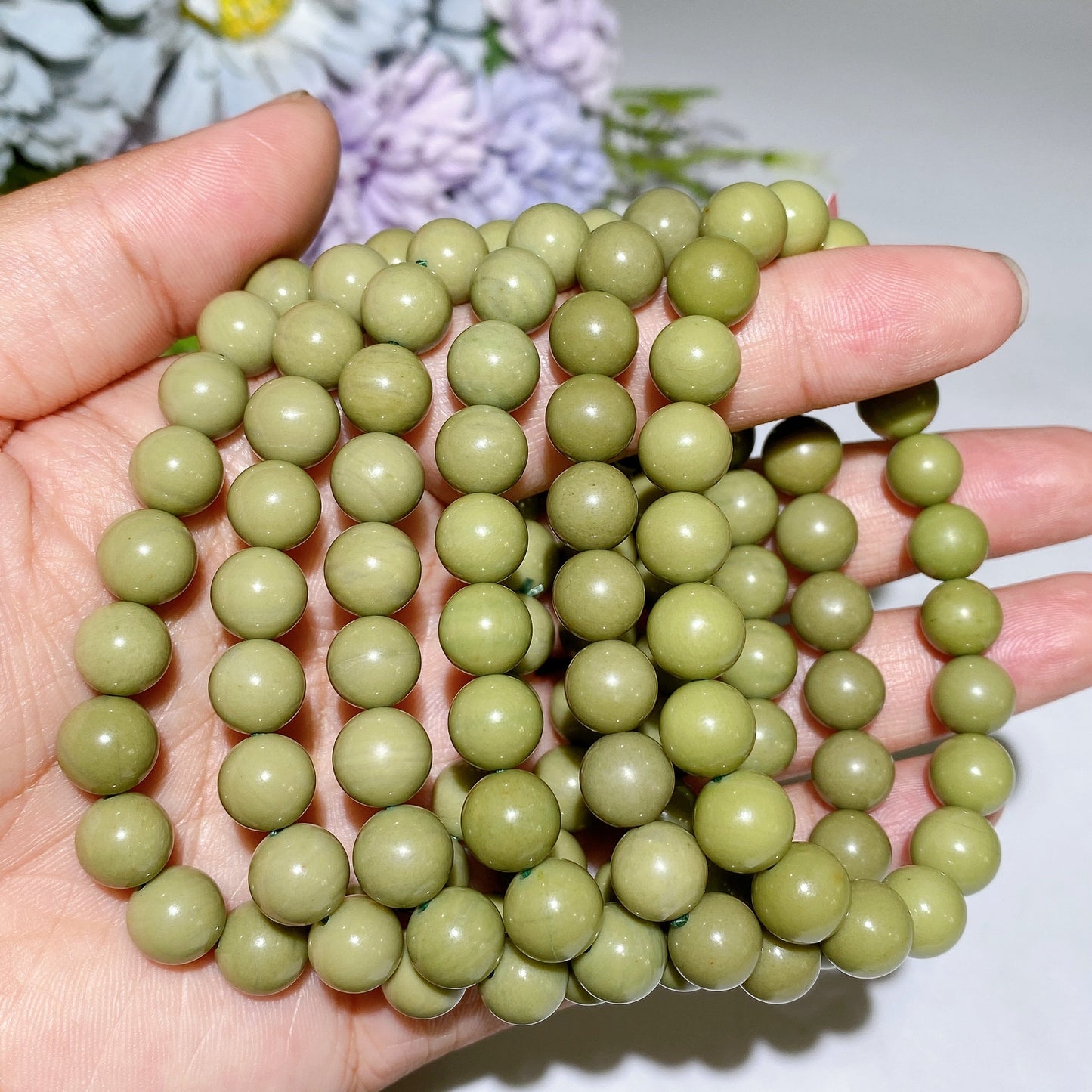 8mm Avocado Green Alashan Agate Bracelet Crystal Healing Bulk Wholesale