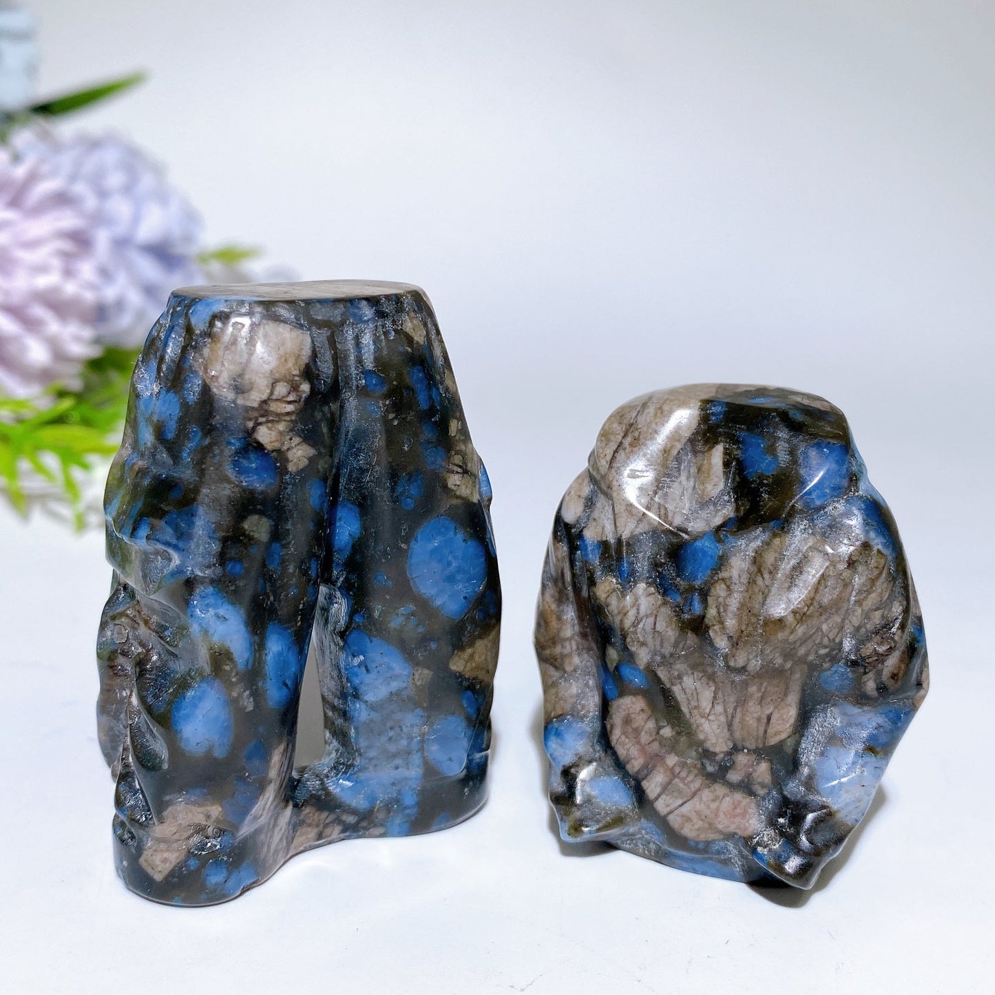 1.8"-2.1" Crystal Hoodie Pants Carving Crystal Healing Bulk Wholesale