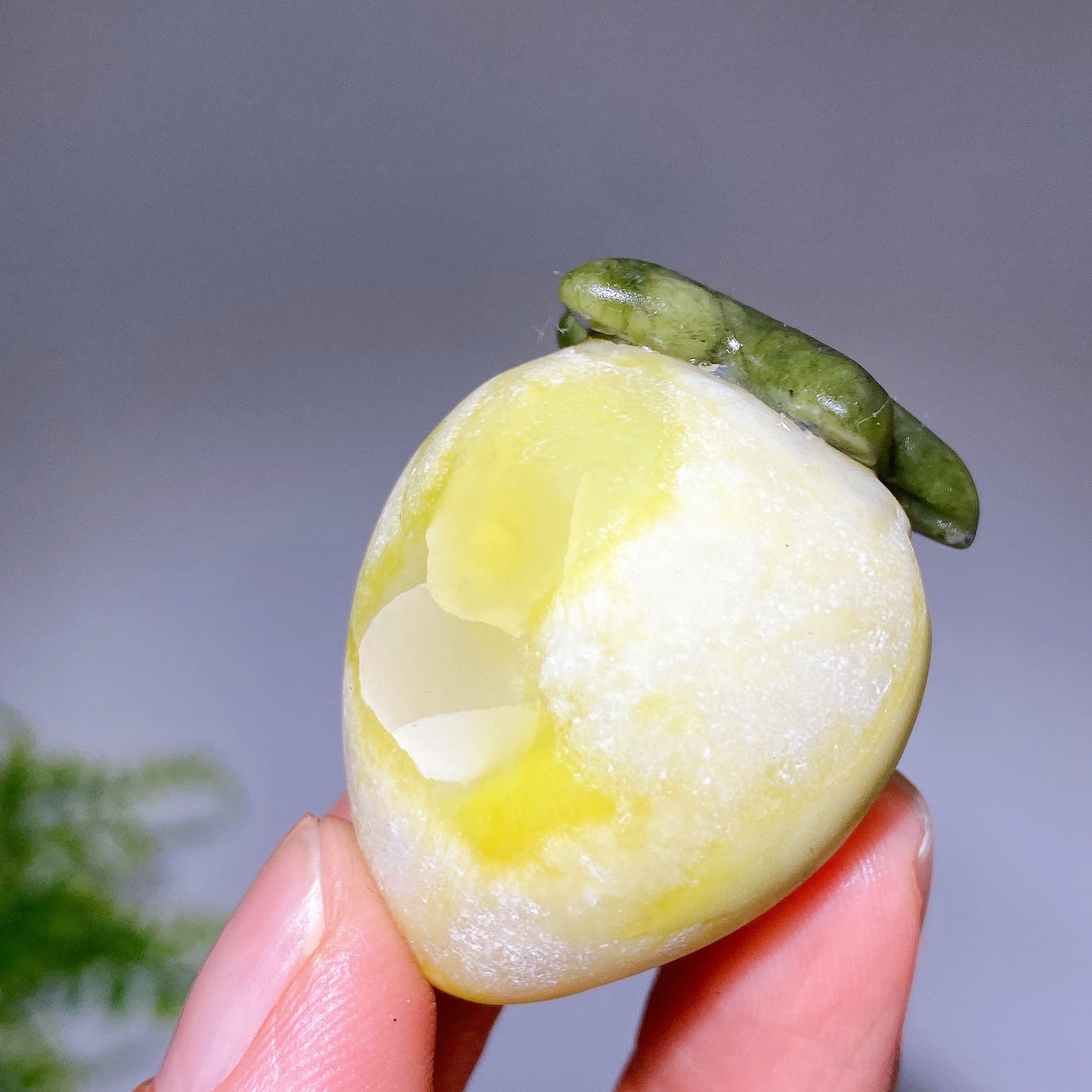 1.6" Crystal Fruit Cherry Tomato Carving Crystal Healing Bulk Wholesale