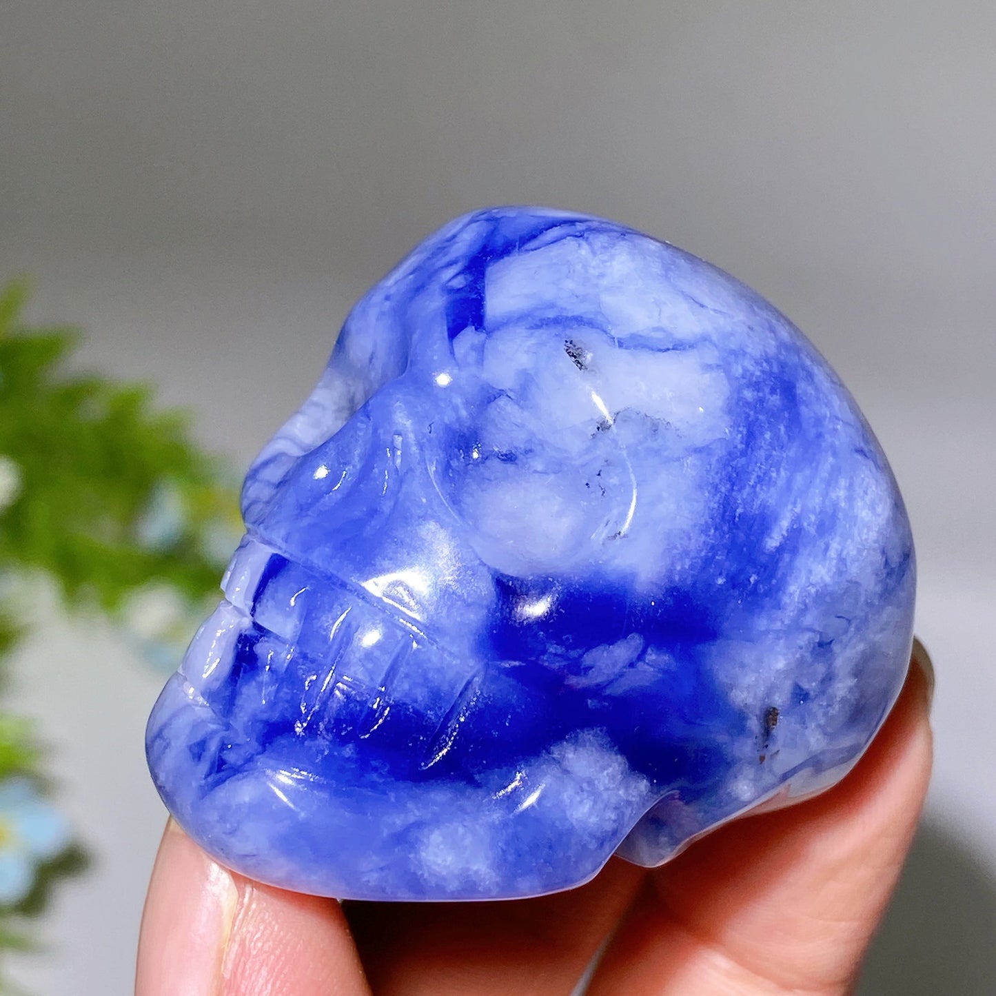 1.8" UV Reactive Sodalite Skull Carving Crystal Healing Bulk Wholesale
