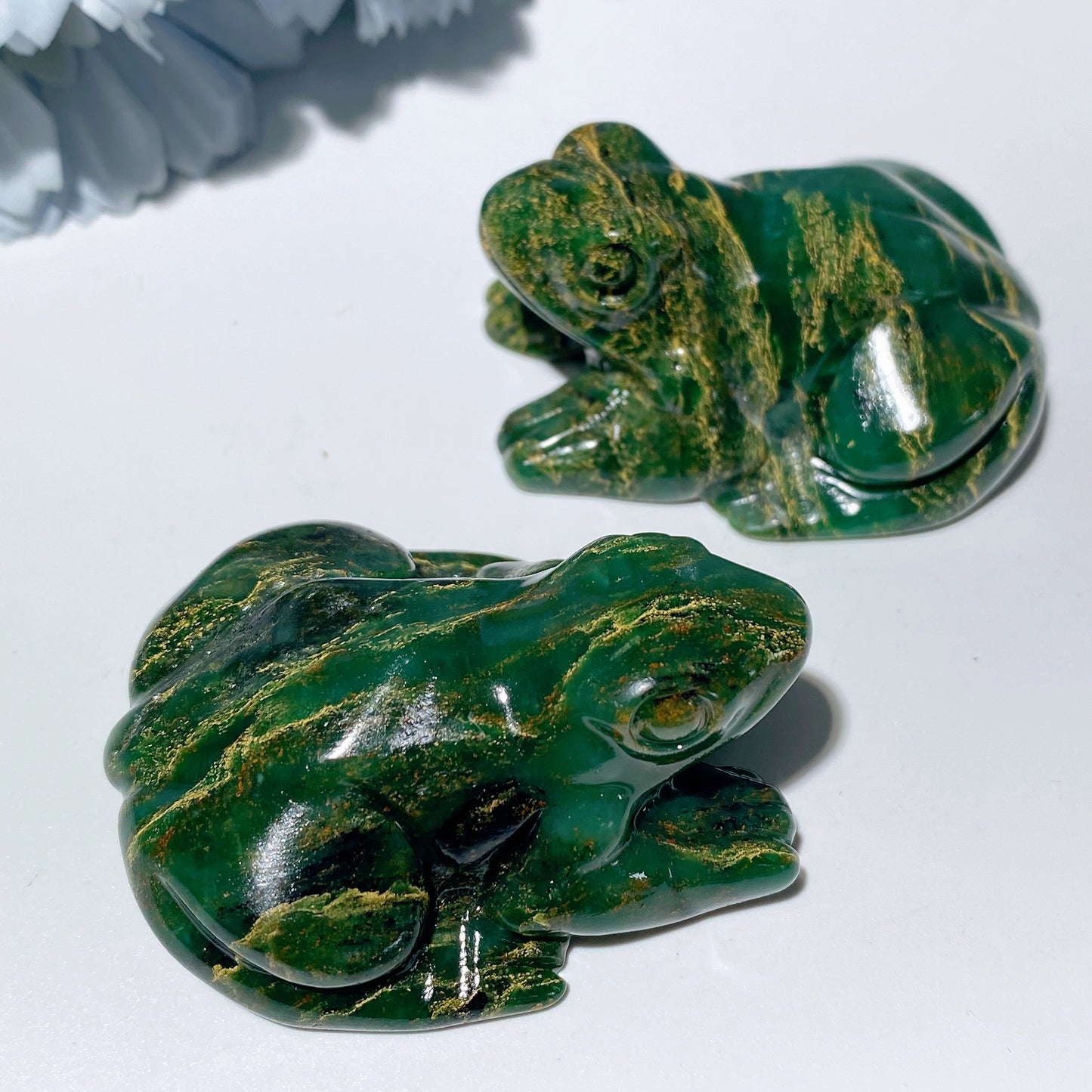 2.0" Emeral Frog Carvings Bulk Wholesale