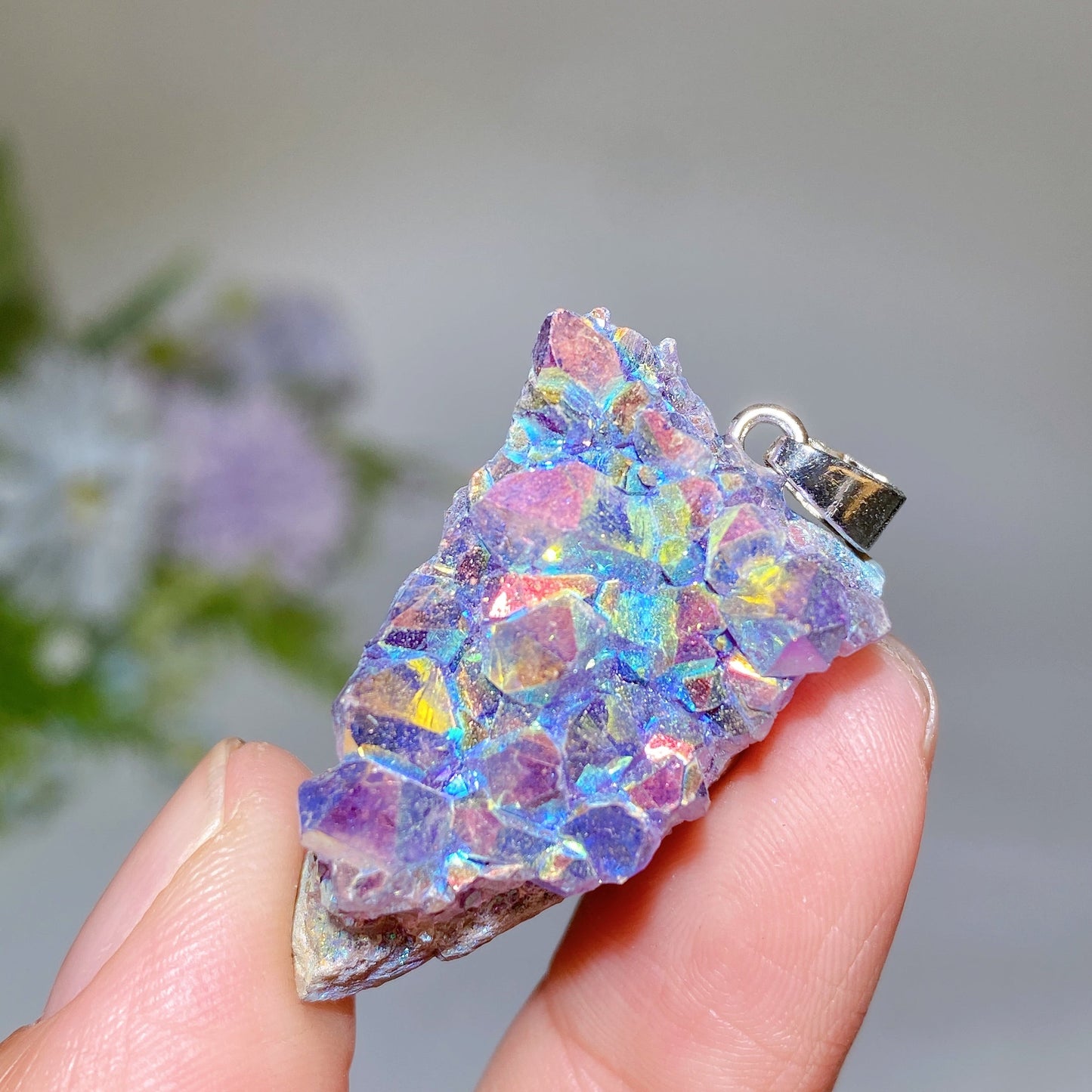 Irregular Shape Aura Cluster Pendant Crystal Healing Bulk Wholesale