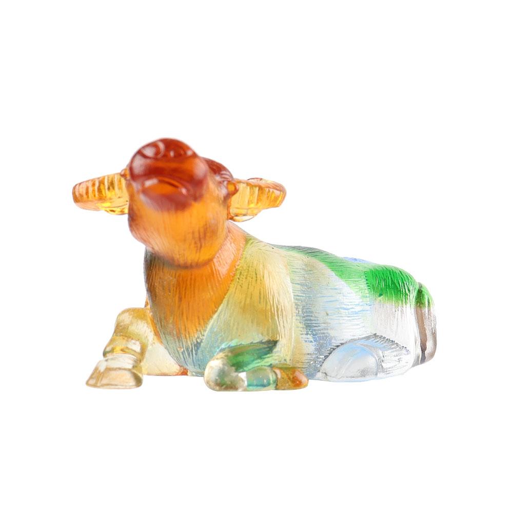 Handmade Colored Glaze Liuli Buffalo Crystal Carvings Best Crystal Wholesalers